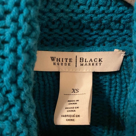 WHBM Sweater - Picture 4 of 4